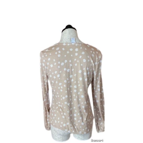 Liz Claiborne long sleeve top. Size XL - Picture 2 of 7